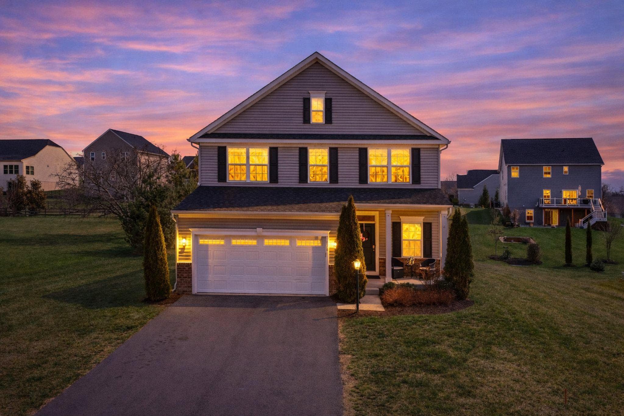 67 Main St, Round Hill, VA 20141-2452, United States - Photo 1