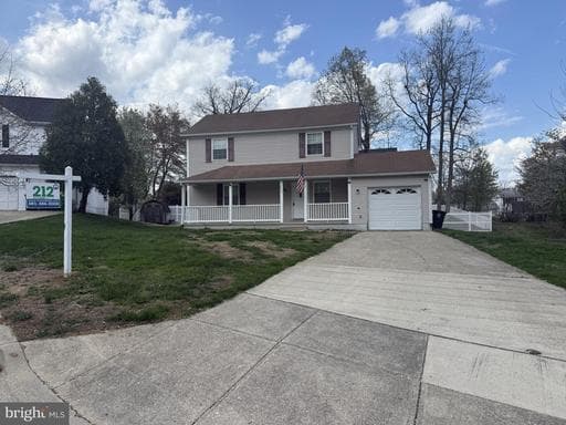 7604 FOX HUNT COURT - Photo 1