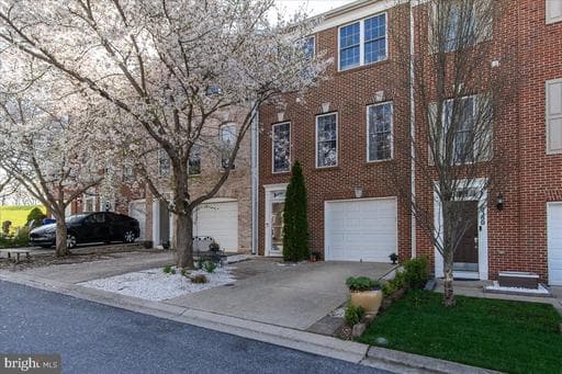 6378 MEANDERING WOODS COURT - Photo 1