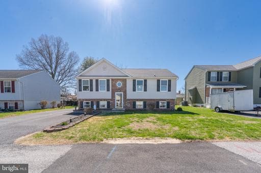 202 St Marys Rd, Essex, MD 21221-1539, United States - Photo 1