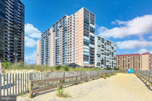 11000 COASTAL HIGHWAY 403