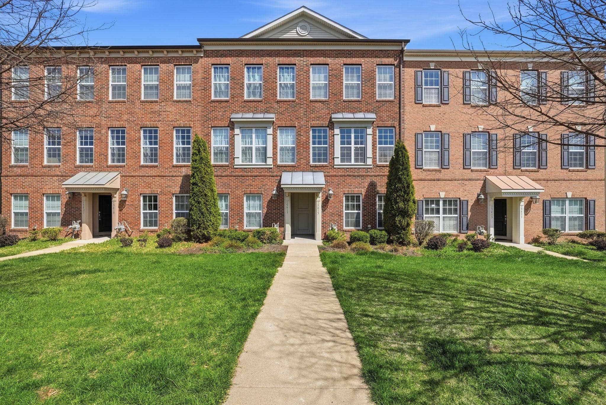 15415 Rosemont Manor Dr, Haymarket, VA 20169-6273, United States - Photo 1