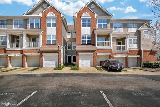 14407 HAMPSHIRE HALL COURT G-1004