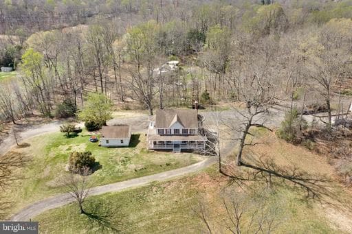 7214 CLIFTON ROAD - Photo 1