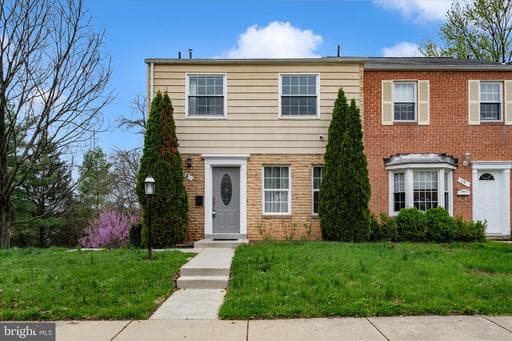 74 ORCHARD DRIVE - Photo 1