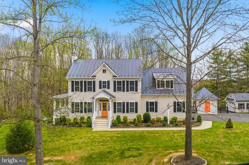 7135 LEEDS MANOR ROAD - Photo 1