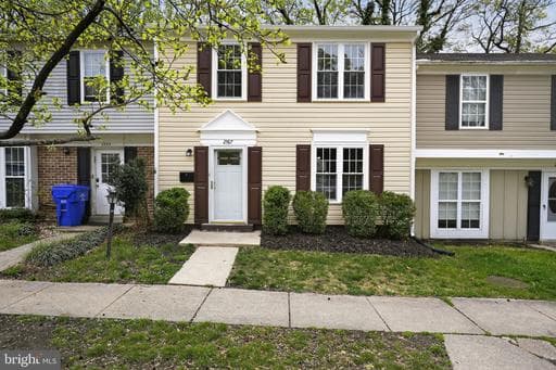 2587 Robinson Pl, Waldorf, MD 20602-2061, United States - Photo 1