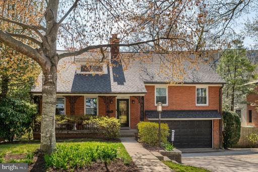 5523 UPPINGHAM STREET - Photo 1