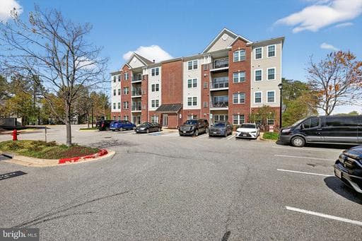 1624 HARDWICK COURT 104 - Photo 1