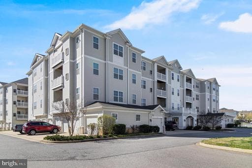 23540 F D R BOULEVARD 106 - Photo 1