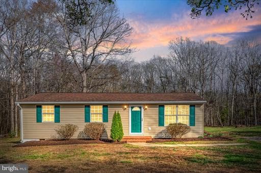 12275 FOX DEN LN - Photo 1