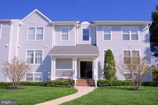 44086 NATALIE TERRACE 201 - Photo 1