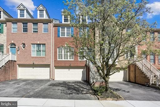 405 WINDING ROSE DRIVE - Photo 1