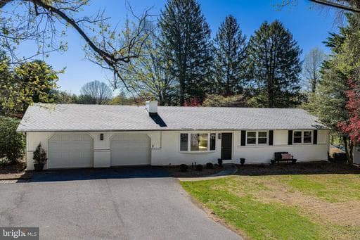 2501 ROY TERRACE - Photo 1