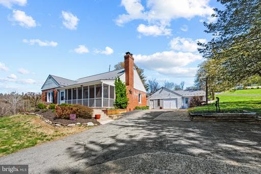 9233 BALTIMORE NATIONAL PIKE - Photo 1