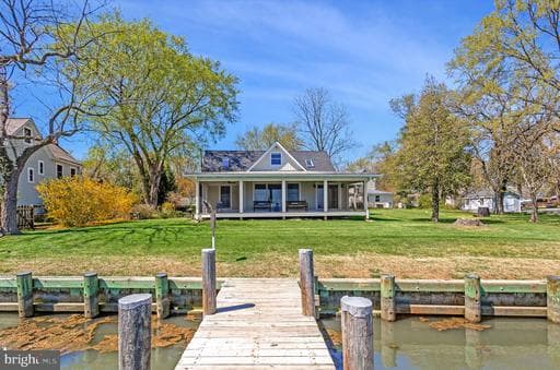 1268 HAYES ROAD - Photo 1