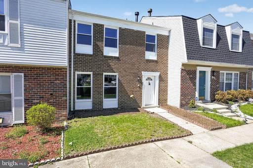 7509 COURTNEY PLACE - Photo 1