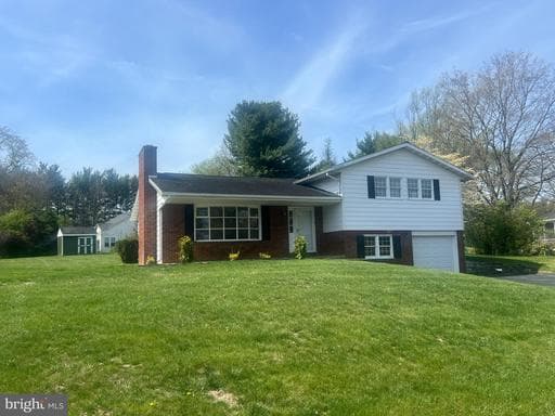 19119 WOODHAVEN DRIVE - Photo 1