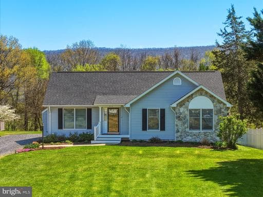 515 HOLLINGSWORTH ROAD - Photo 1