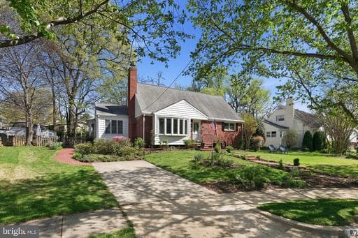 629 Prospect Pl, Alexandria, VA 22304-2701, United States - Photo 1