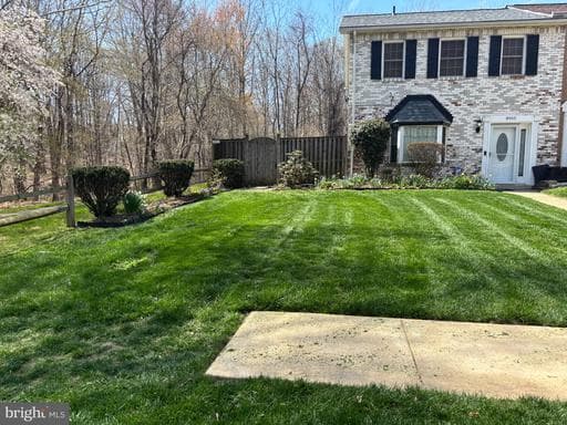 8915 Grandhaven Ave, Upper Marlboro, MD 20772-5243, United States