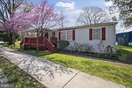 130 A CHESAPEAKE MOBILE CT - Photo 1