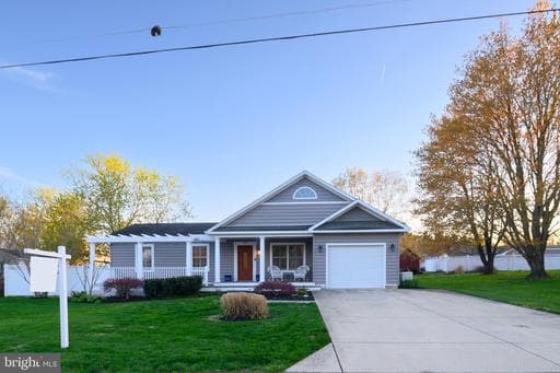 1535 RIDGELY DRIVE - Photo 1