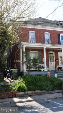 626 N MULBERRY STREET