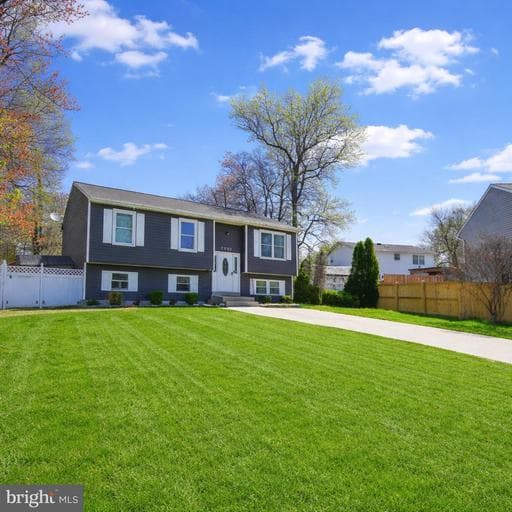 7703 MEATH COURT - Photo 1