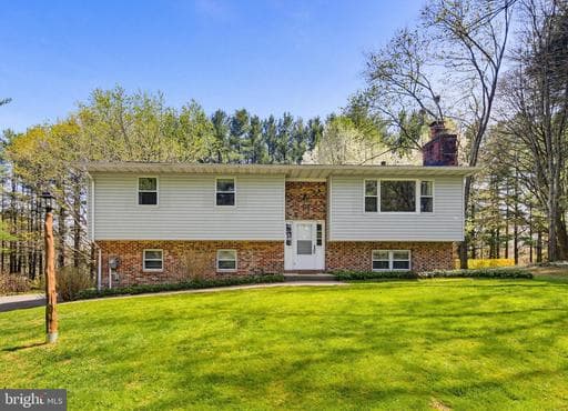 2701 GARRETT ROAD - Photo 1