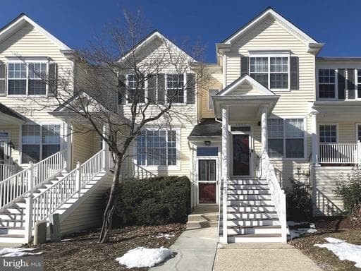 1439 NESTLEWOOD COURT - Photo 1
