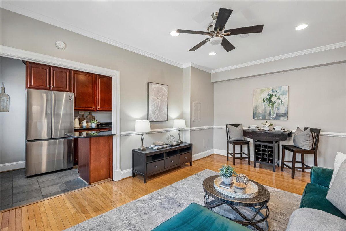 3010 WISCONSIN AVENUE 209 - Photo 1