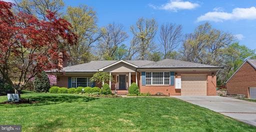 7018 Hunter Ln, Hyattsville, MD 20782-1149, United States - Photo 1