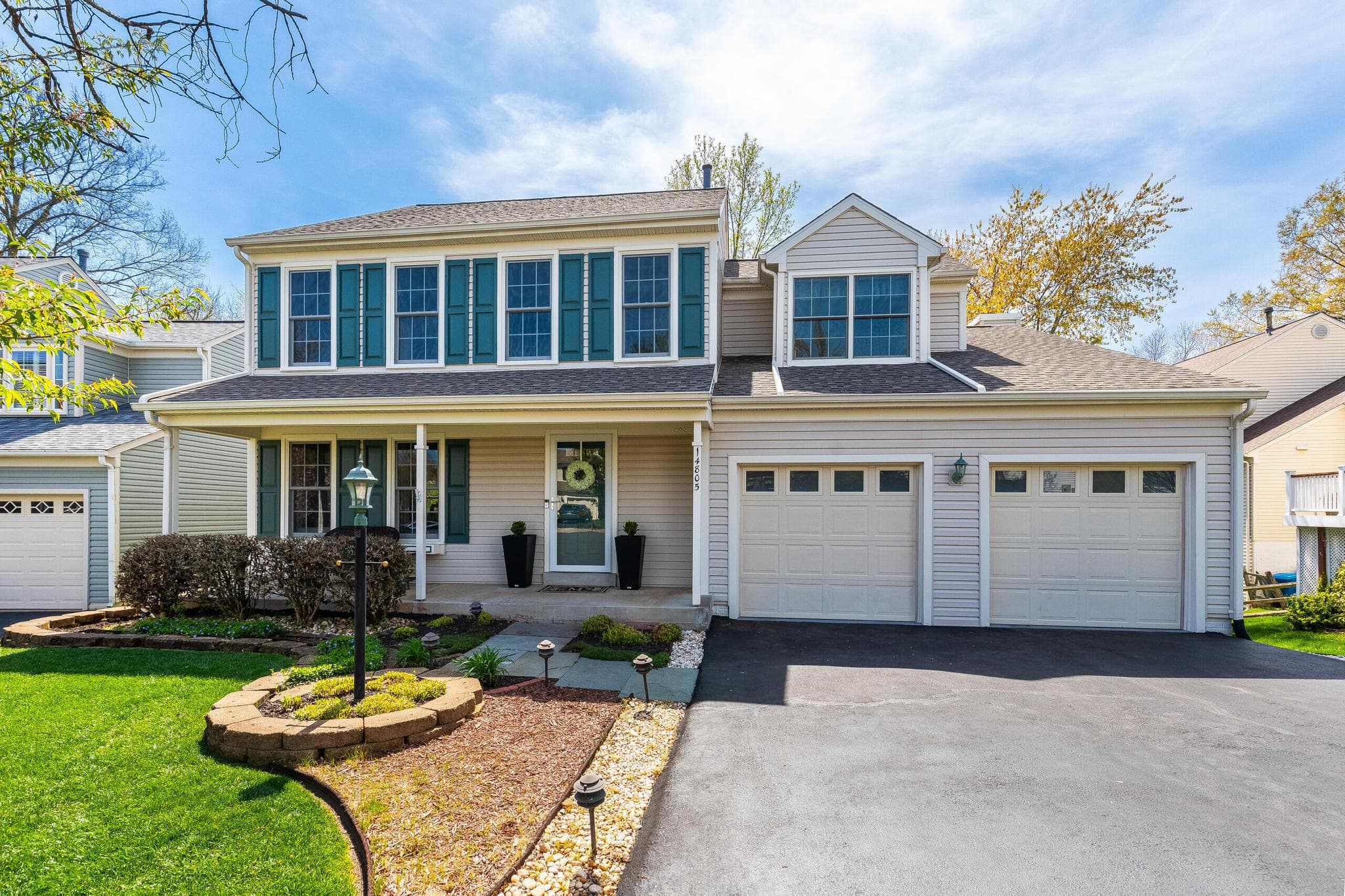 14805 Hartlaub Ct, Centreville, VA 20120-2962, United States - Photo 1