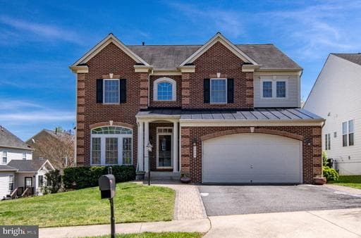 1003 RAYMOND COURT