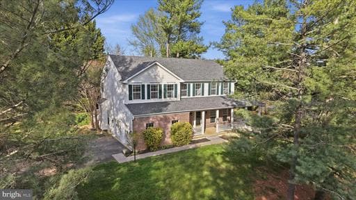 17550 Deavers Ct, Hamilton, VA 20158-9523, United States - Photo 1