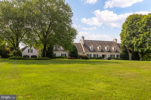 11101 Piney Meetinghouse Rd, Potomac, MD 20854-1314, United States - Photo 1