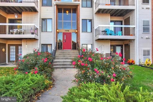 1106 CASTLE HARBOUR WAY 2C - Photo 1
