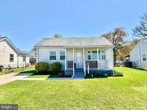 557 COMPASS ROAD - Photo 1