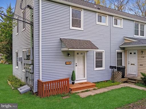 11 HILLSIDE ROAD - Photo 1