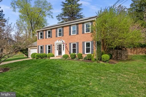 9200 WATSON ROAD - Photo 1