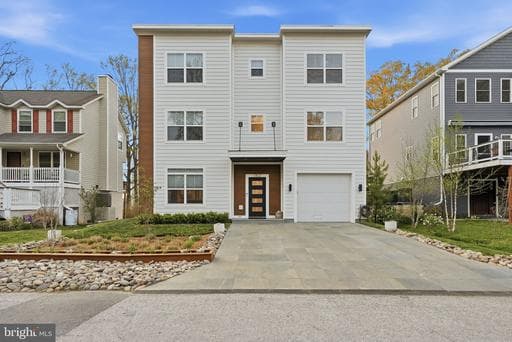 1422 HOWARD ROAD - Photo 1