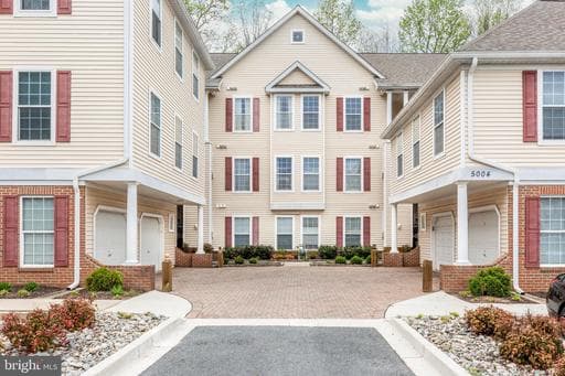 5004 WILLOW BRANCH WAY 303 - Photo 1