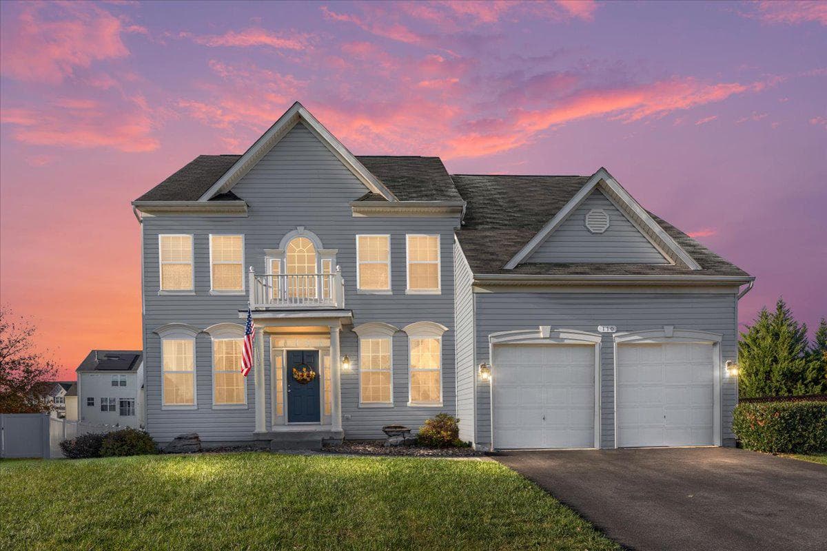 110 VINCENT DRIVE - Photo 1