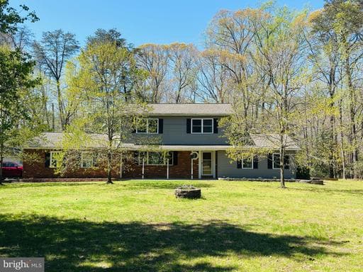 2420 CECIL LANE - Photo 1