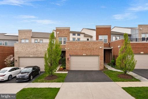 42734 CUMULUS TERRACE - Photo 1
