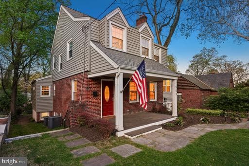 509 PHILADELPHIA AVENUE - Photo 1