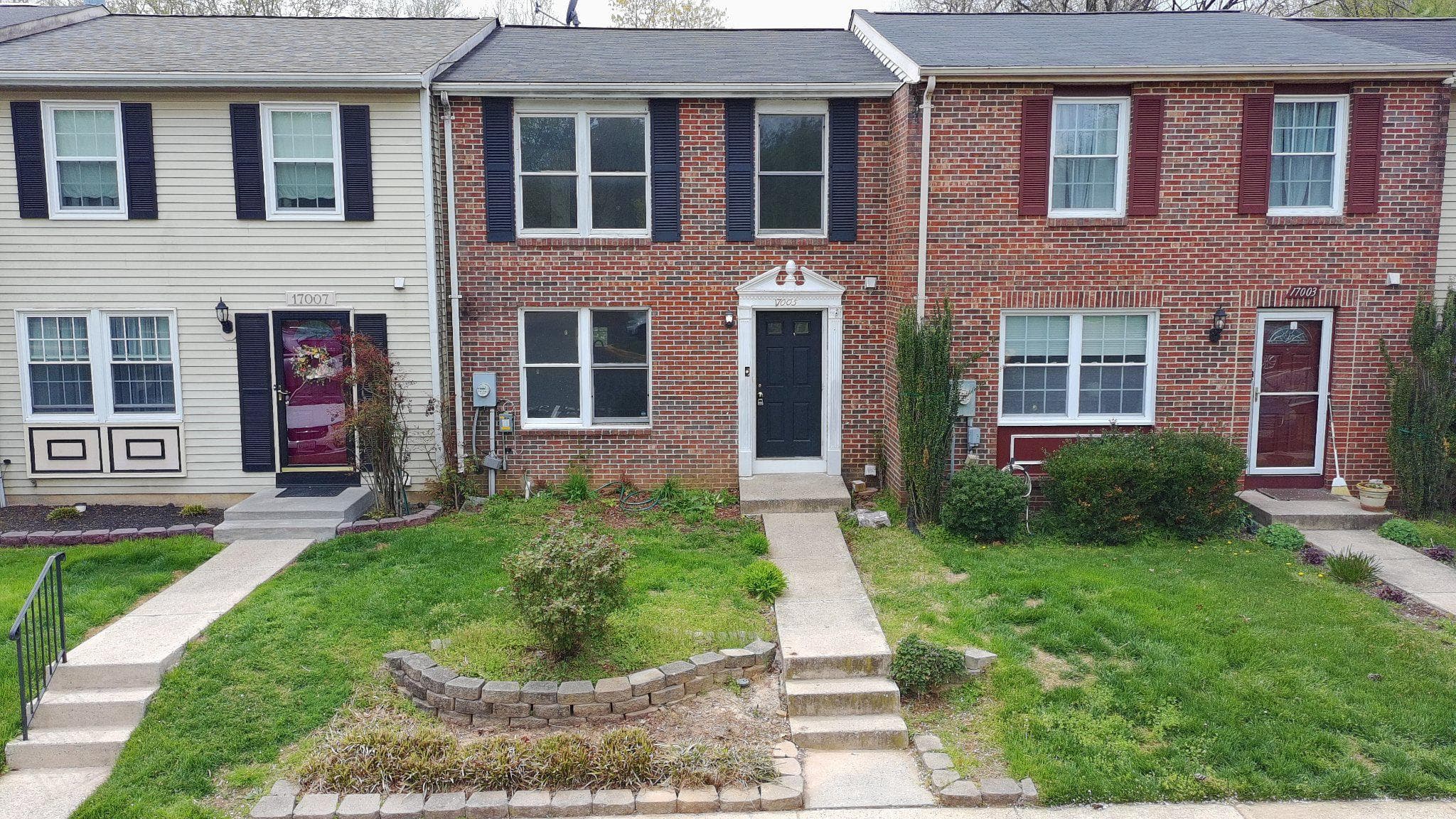 17005 Moss Side Ln, Olney, MD 20832-2940, United States - Photo 1