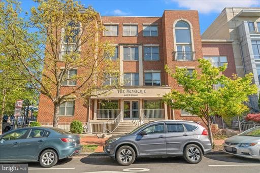 449 R STREET 301