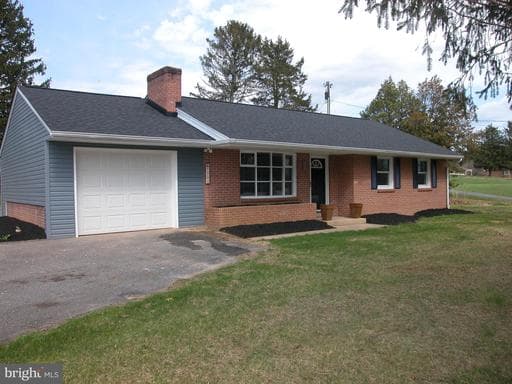 7504 MILLSTONE ROAD - Photo 1
